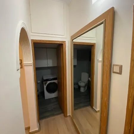 Galerius Palace Apartment *